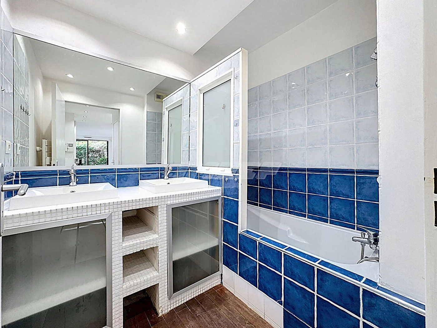 1071-Appartement 3 pièces à vendre à Marseille - Secteur Cabot