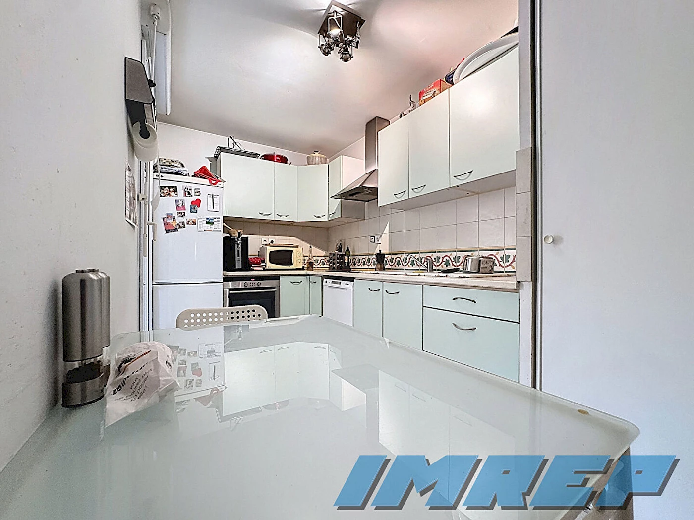 1064-Exclusivité : Grand appartement T4 - 90m2 traversant avec terras