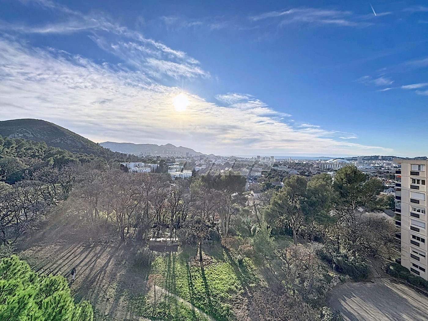 13010 Saint Tronc  T4 de 78 m2 cave, balcon et possibilité de bo