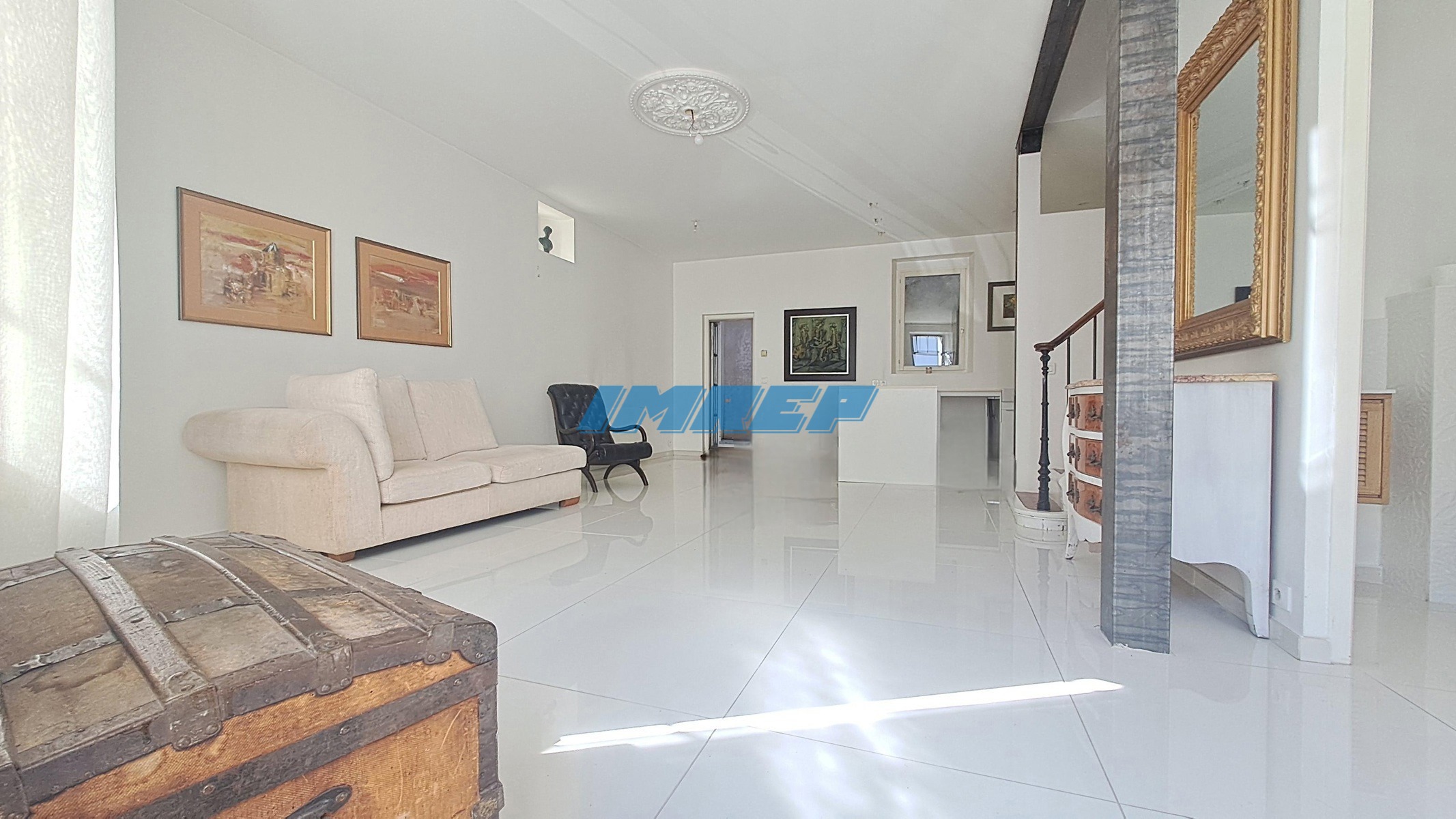 1037-Charmante maison de ville Type 5 - 13009 MARSEILLE réf : 1037 - 3