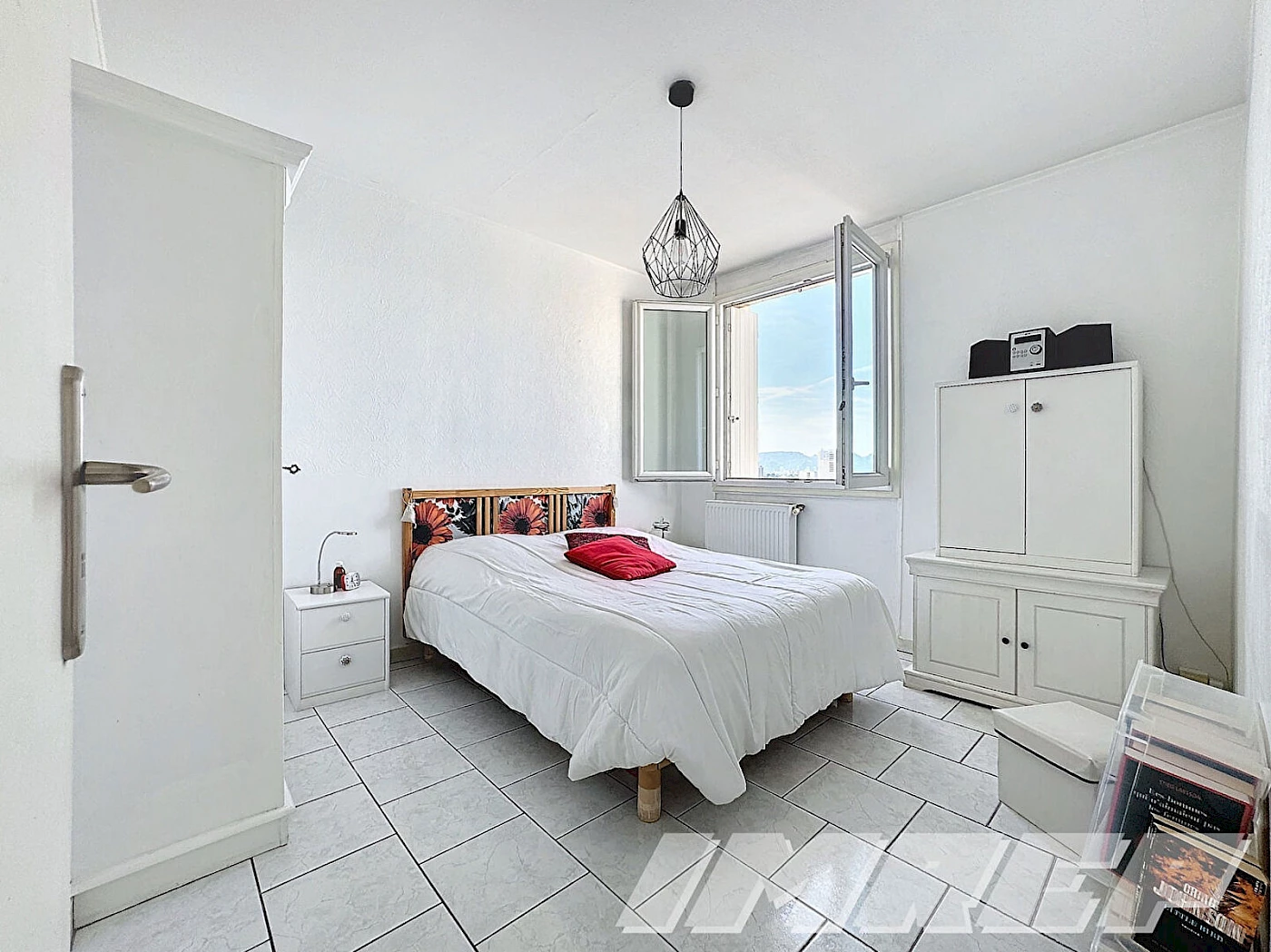 830-13010 st loup   GRAND T2 ST LOUP  VUE MER  LOUE