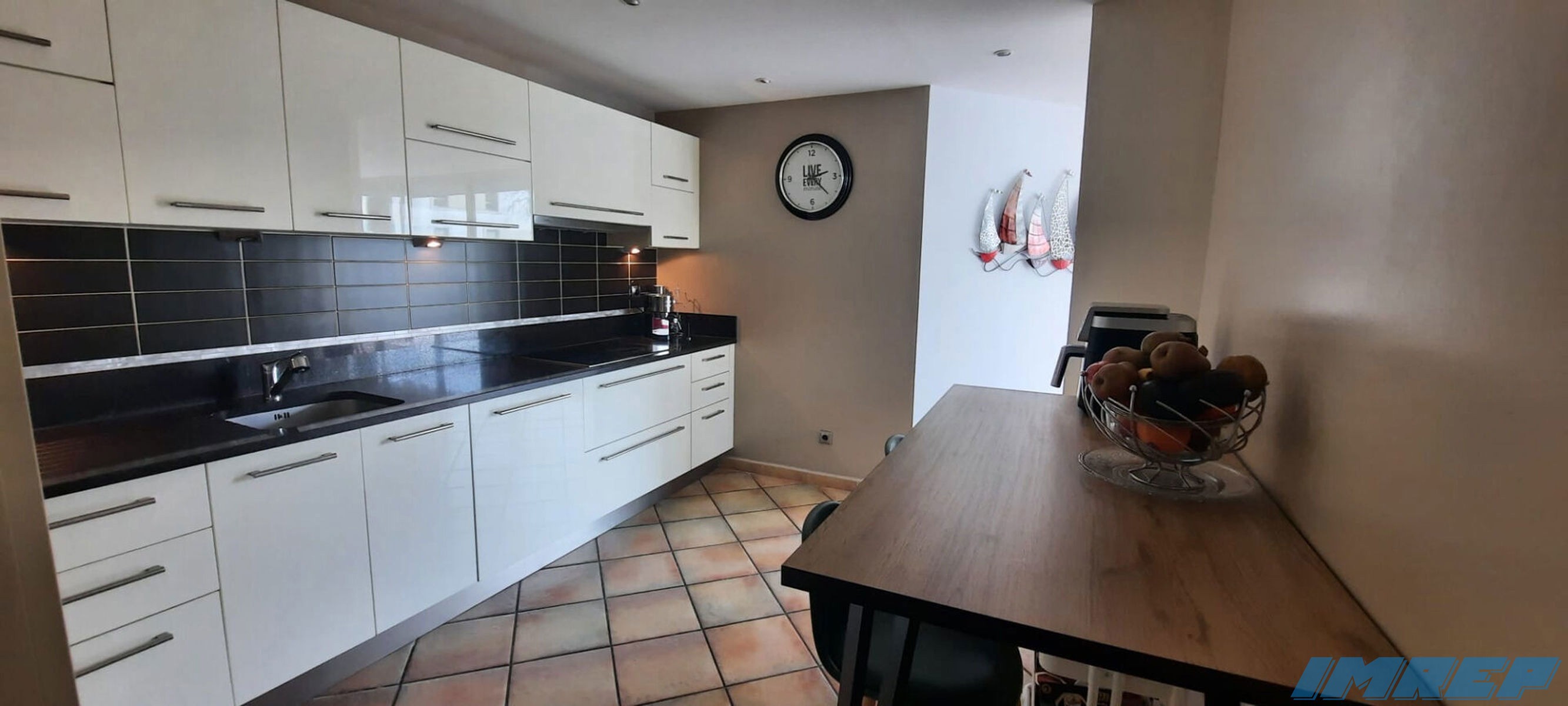 1068-13009 CABOT   4 PIECES EN REZ DE JARDIN  T.B.ETAT  PARK PRIVE - 12