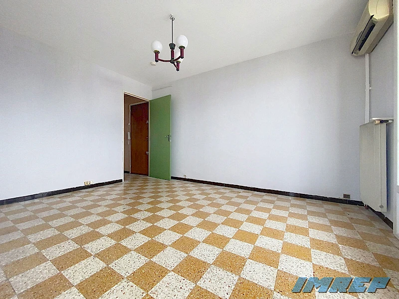 1056-À vendre : Appartement 3 pièces à Marseille, Saint Just