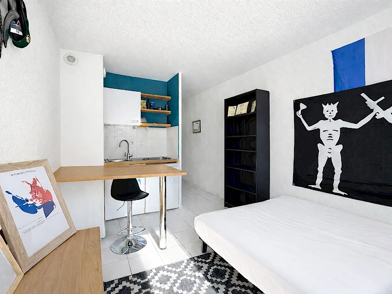 13005 Saint Pierre Studio de 18 m2