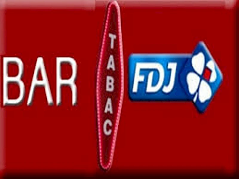 BAR TABAC LOTO  D'ANGLE TERRASSE CENTRE VILLE MARSEILLE (Bureaux