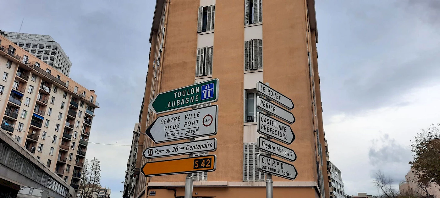 971-13008 ROUET  CANTINI  TOP EMPLACEMENT  3 pièces  avec ascenseur