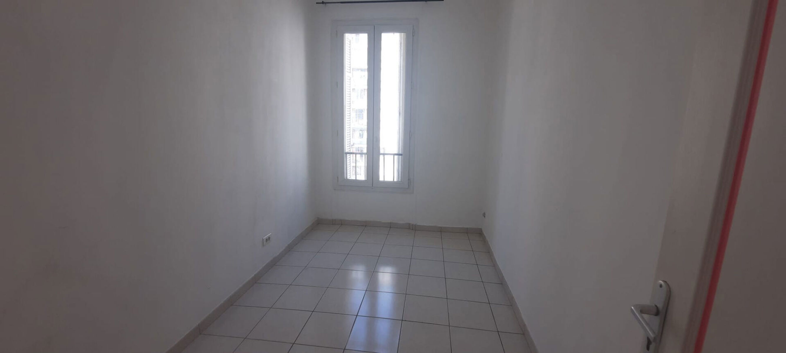 971-13008 ROUET  CANTINI  TOP EMPLACEMENT  3 pièces  avec ascenseur - 6