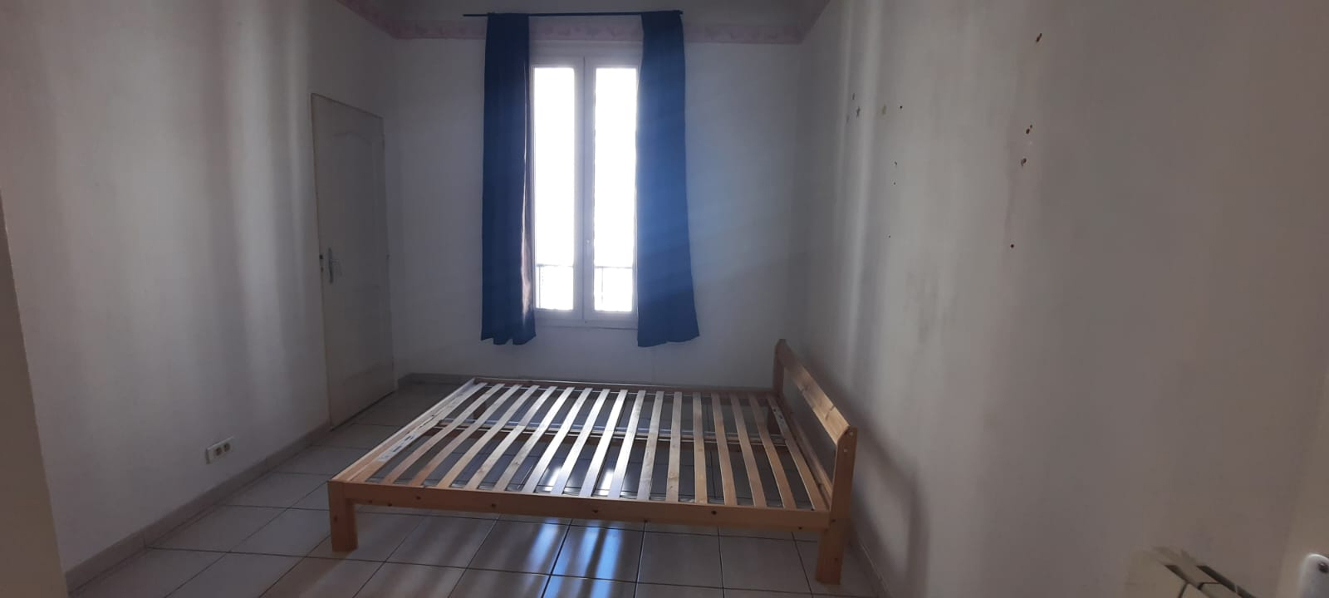 971-13008 ROUET  CANTINI  TOP EMPLACEMENT  3 pièces  avec ascenseur - 11