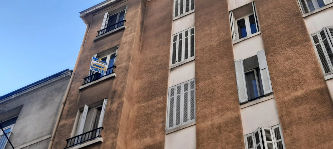 971-13008 ROUET  CANTINI  TOP EMPLACEMENT  3 pièces  avec ascenseur