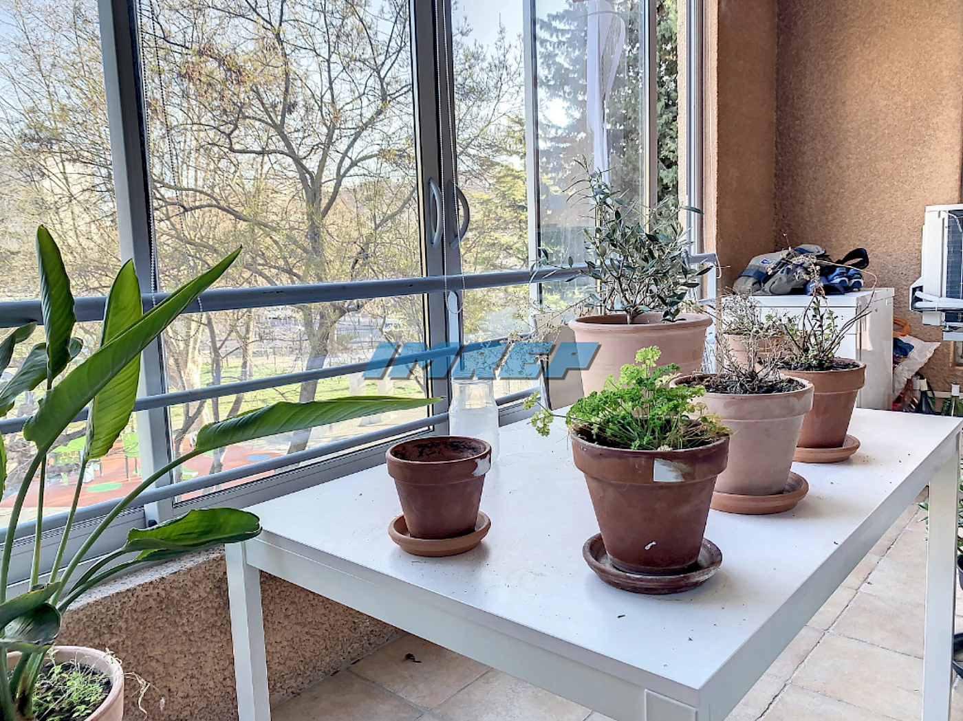 239-APPARTEMENT MEUBLE  T2 - PARFAIT ETAT - Bonneveine / Mazargues