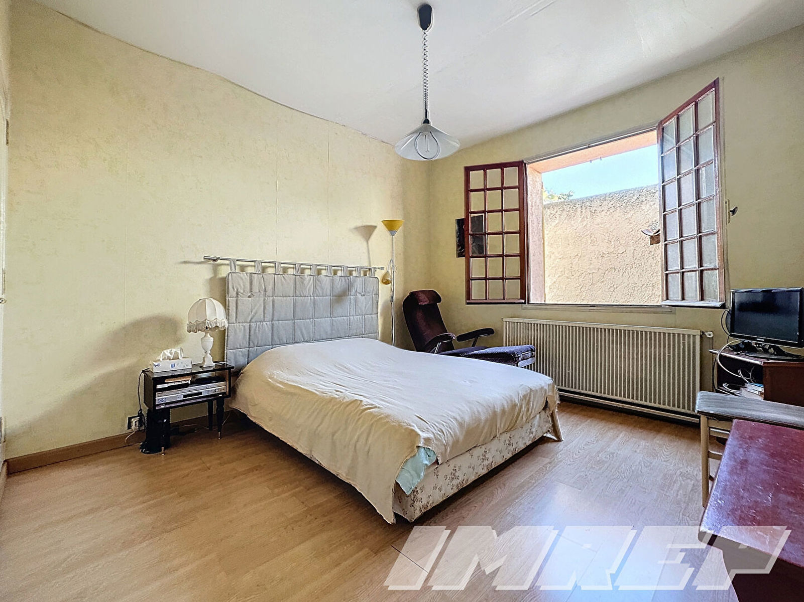 837-Jolie maison bien placée au calme avec studio ind. - 8