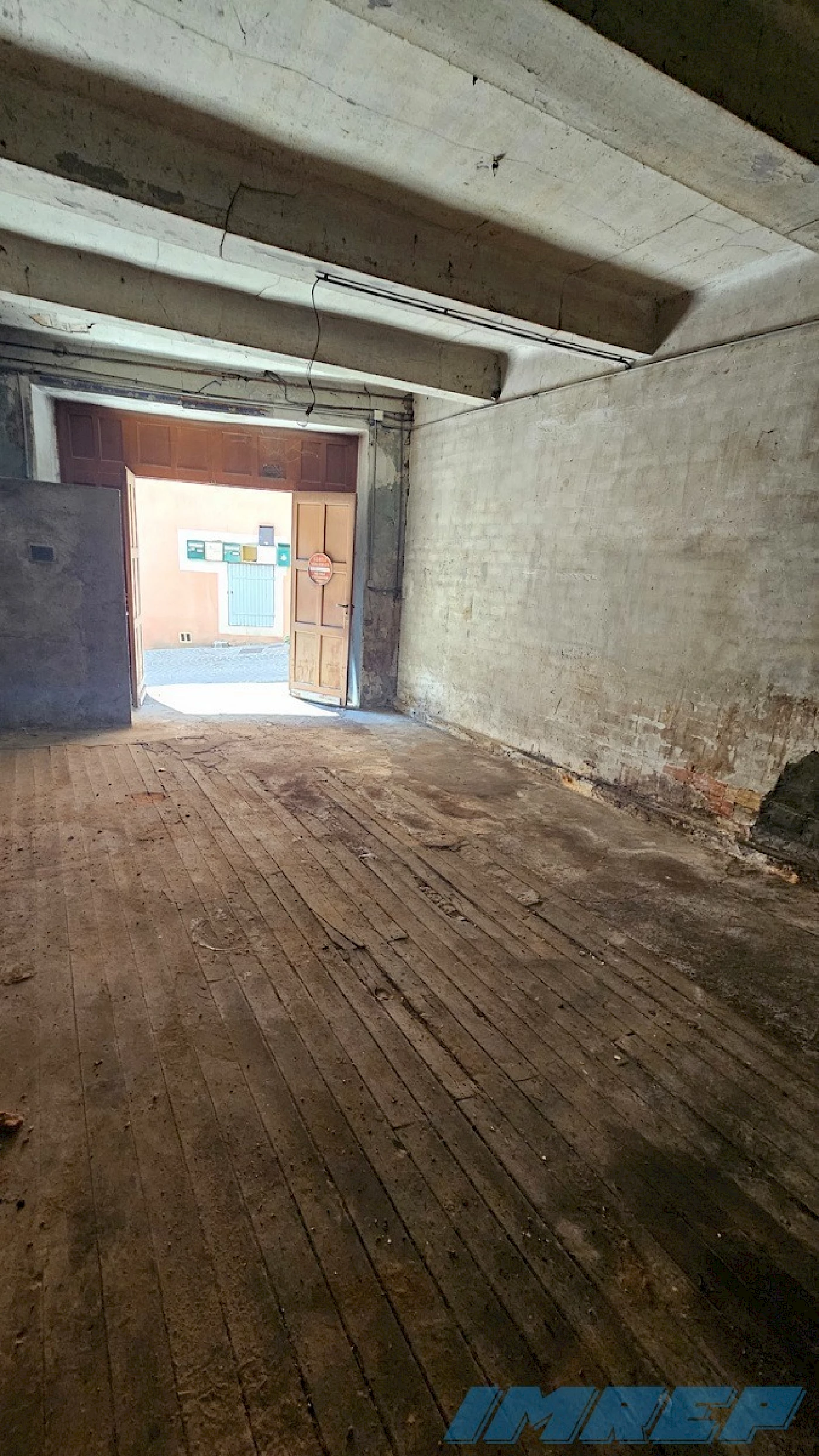 Appartement avec remise garage