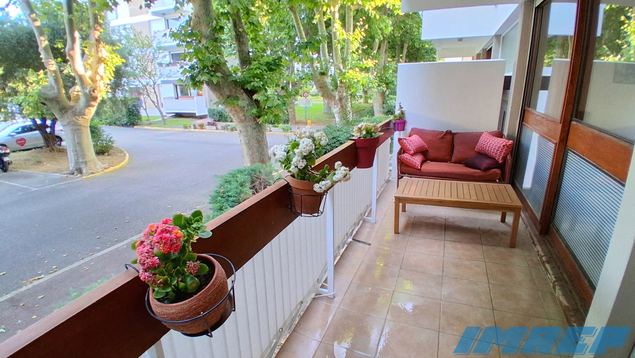 T4 Transformé en T3 meublé dans un BEAU QUARTIER DU 8ème - 4