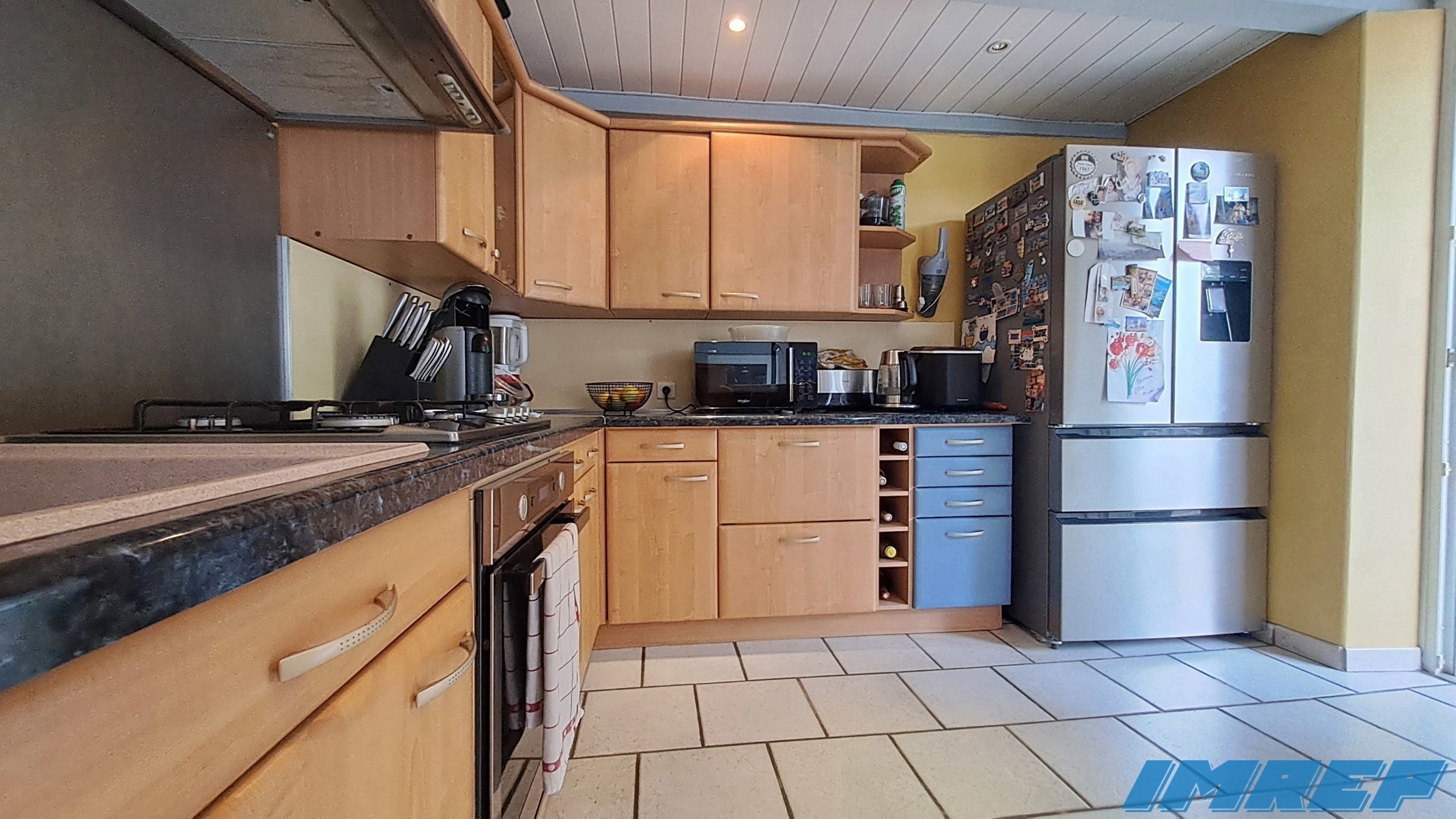 MARSEILLE 13009 MAISON 168,29 M² AVEC 2 LOGEMENTS, JACUZZI ET PARKINGS - 4